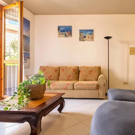 L'approdo - In Zona Residenziale アパート *