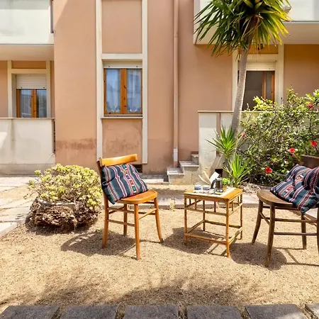 L'approdo - In Zona Residenziale アパート アルゲーロ